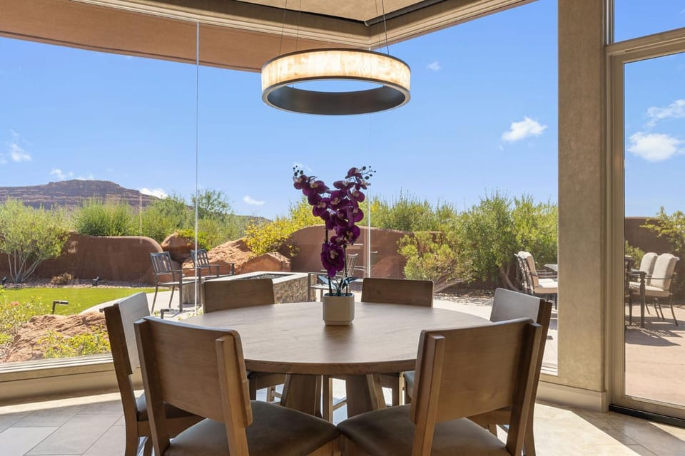 Escape to Entrada home House in Santa Clara