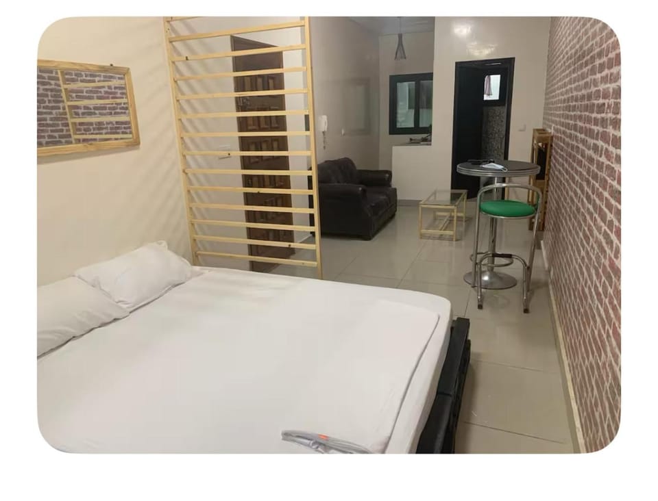 Joli studio meublé au mariste Apartment in Dakar