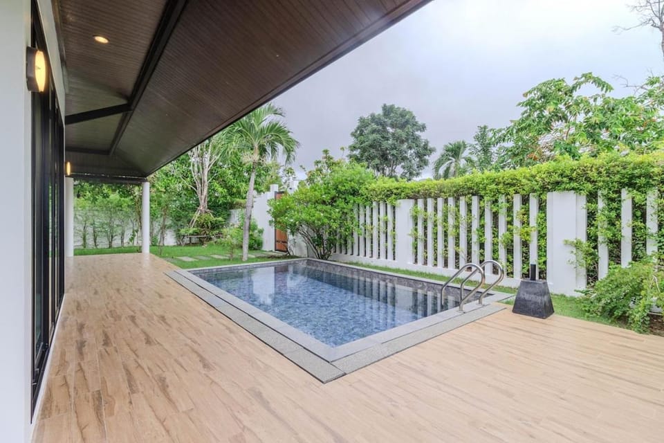 V242 Prime Location 2BR with Pool&Garden Near Beach House in Choeng Thale