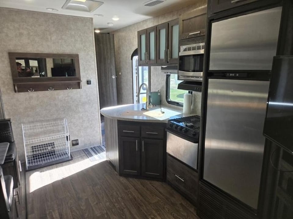 Prairie Junction Resort - Furnished RV Apartments Apartment in Alberta