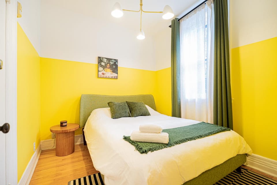 Unique Downtown Montreal Stay with Private Terrace Apartment in Montreal