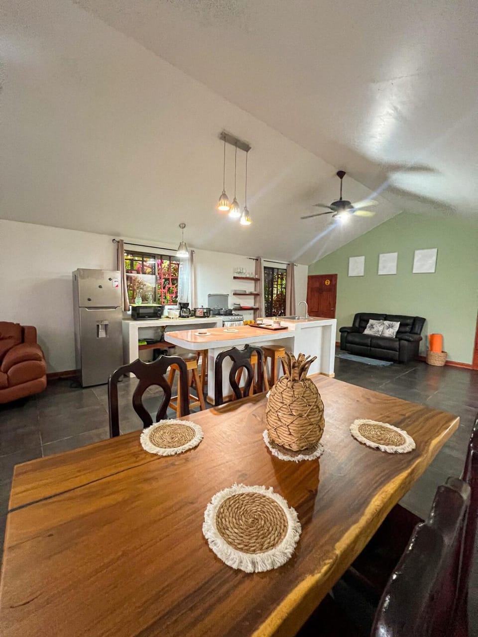 Living room, Seating area, Dining area