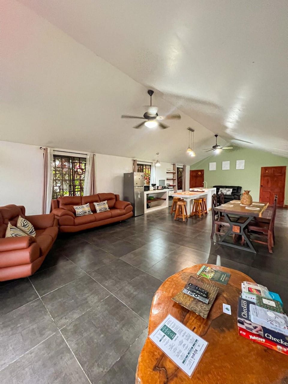 Living room, Seating area, Dining area