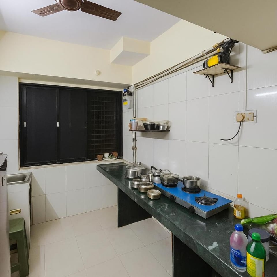 Room In Thane At ovale naka Only for Male Apartment in Thane