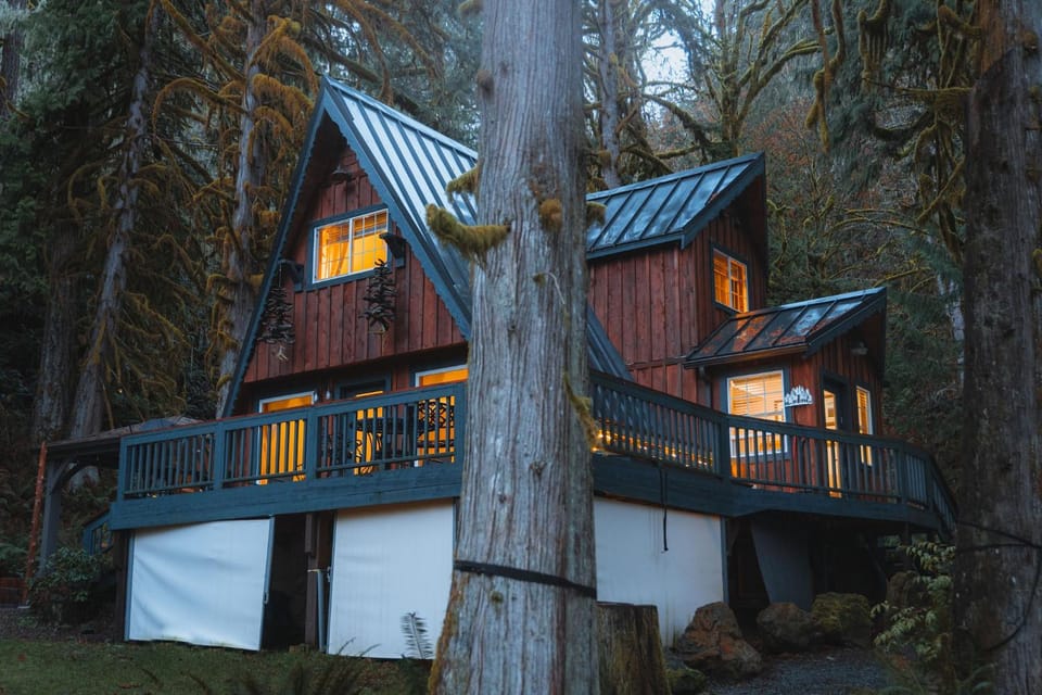 Property building, Day, Natural landscape