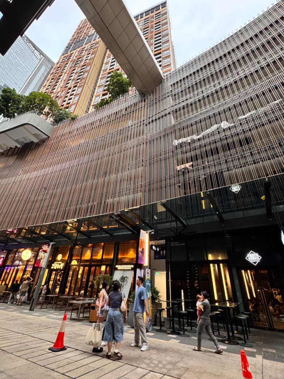 Restaurant/places to eat