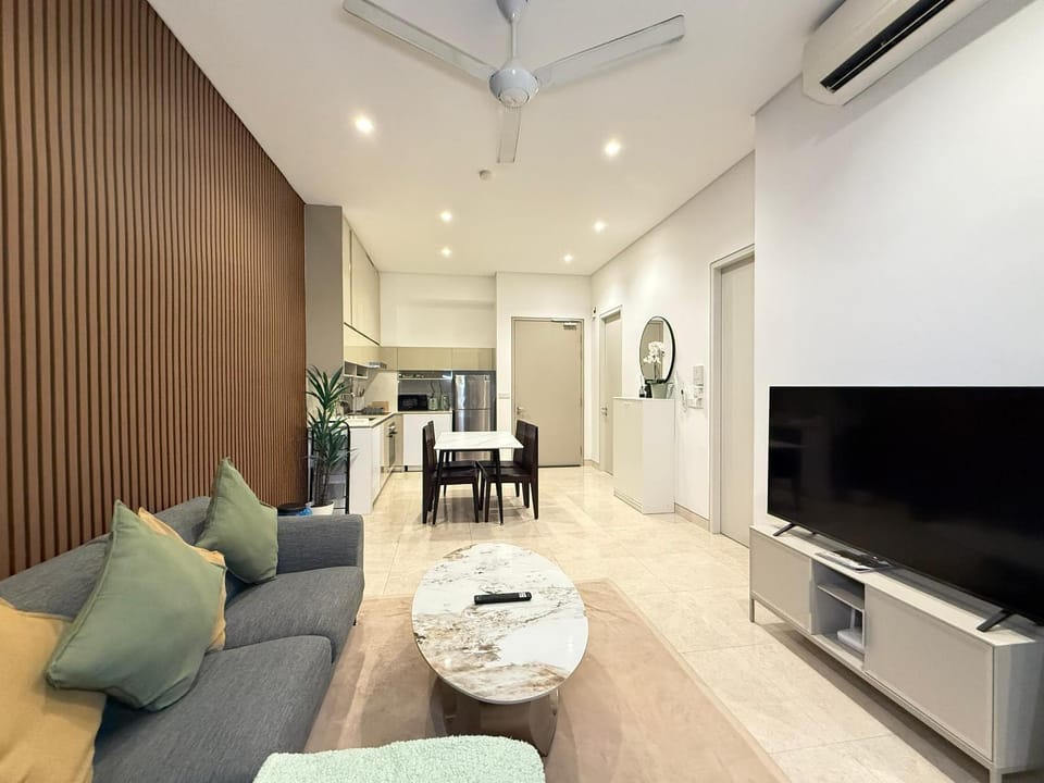 Seating area, Dining area, air conditioner