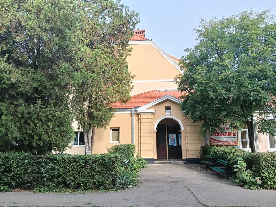 Piata Armatei 1 camera Apartment in Romania