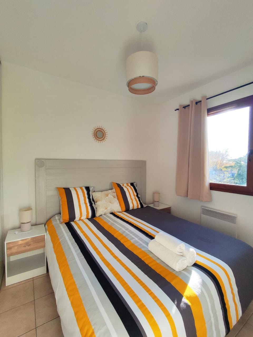 Appartement avec Terrasse et parking en centre ville d'Uzès Apartment in Uzes