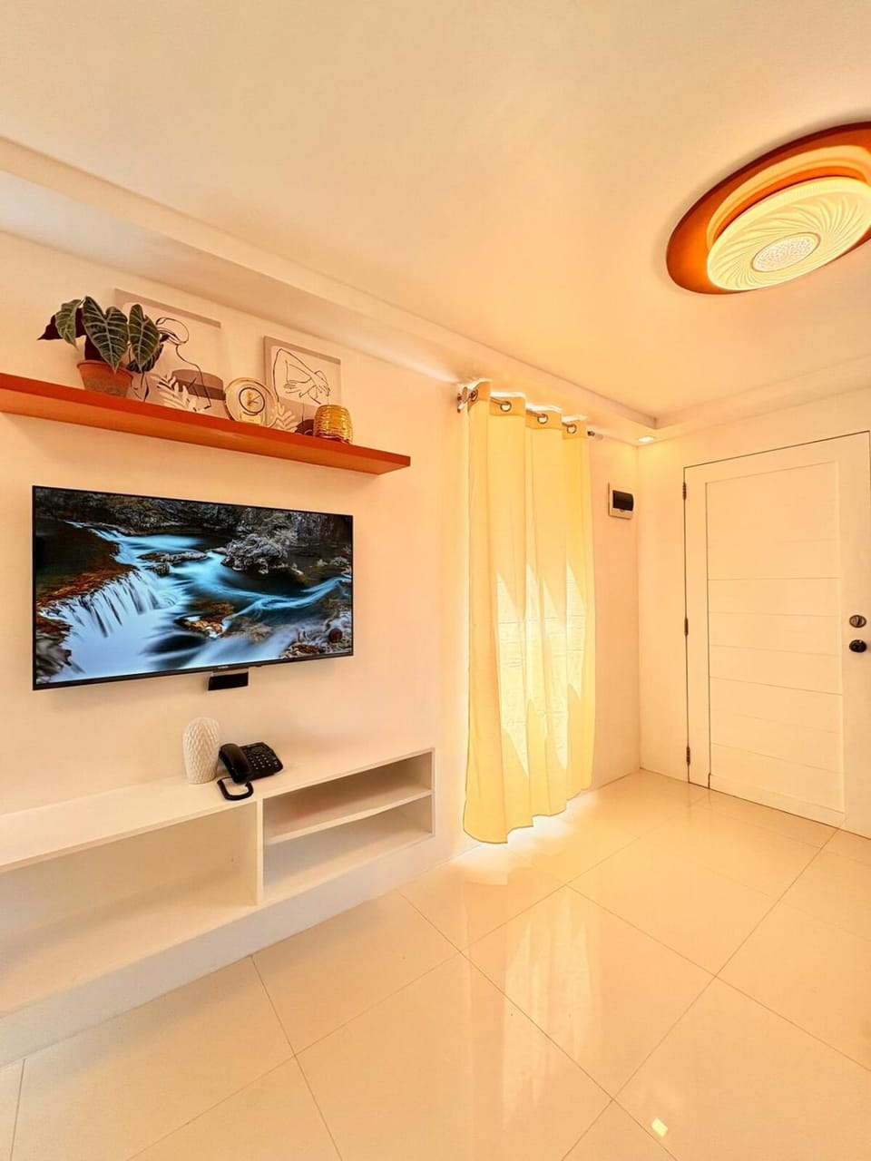 Aesthetic House - 3 minutes away from Airport House in Davao City