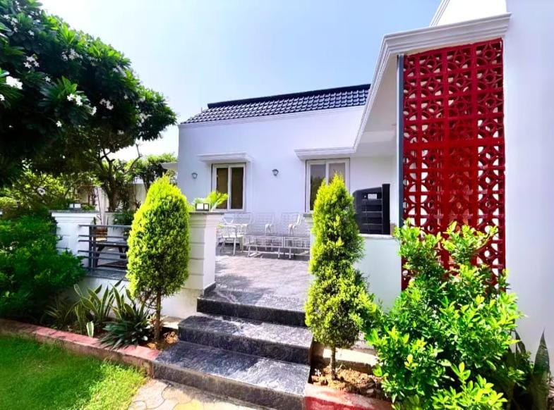 The Aravali Hills Stay Villa in Gurugram