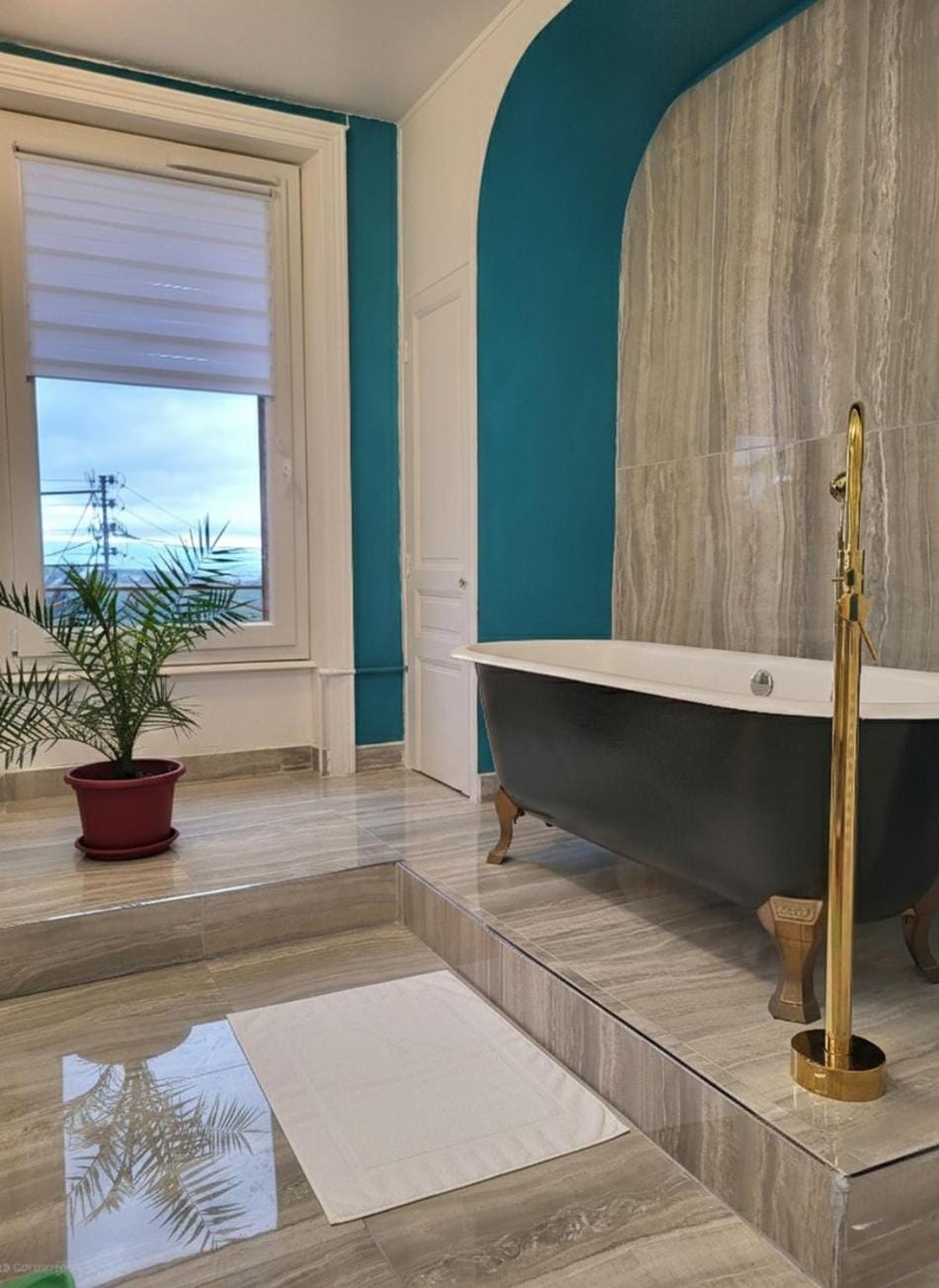 Bathroom, Bath