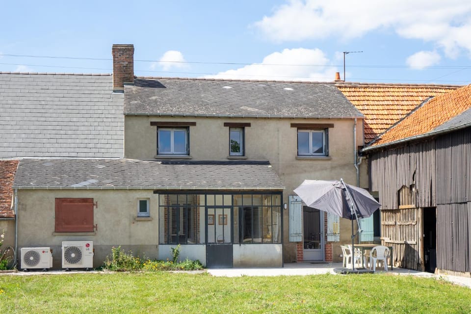 Property building, Patio, Garden view