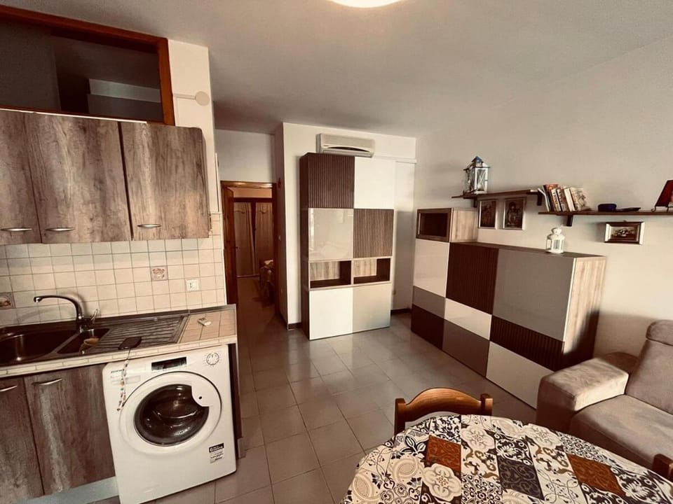 Casa vacanze un passo dal mare House in Rodi Garganico