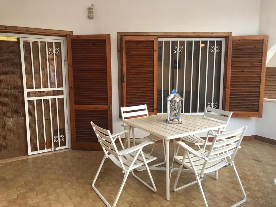 Casa vacanze un passo dal mare House in Rodi Garganico