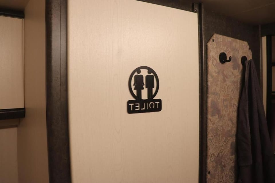 Full Service Caravan 1 Apartment in Albertslund