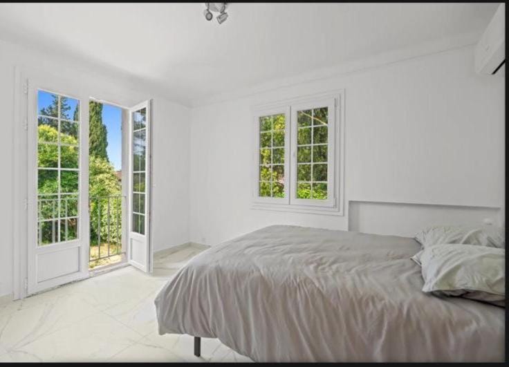 Premium house in Mougins with Private Tennis Villa in Mougins