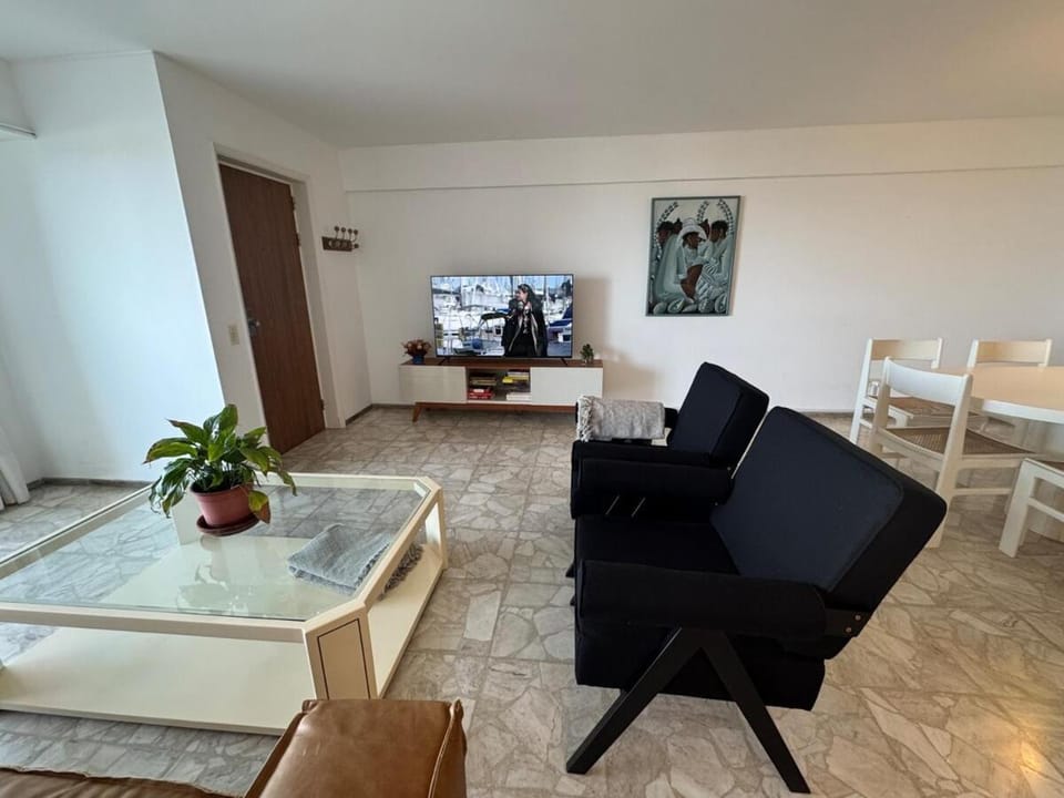 Spectacular view of the port - Spacious and bright Apartment in Punta del Este