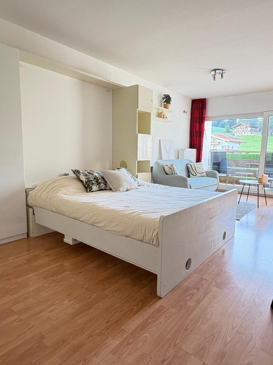 Bed, Living room, Photo of the whole room, Seating area, Bedroom