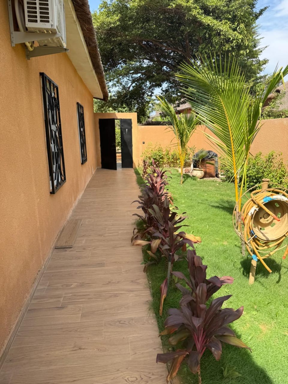 Villa oasis, Résidence Nianing Villa in Thiès Region, Senegal