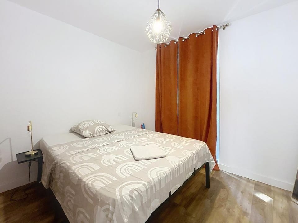 Le Patio - Grande Terrasse - Wifi et Climatisation Apartment in Narbonne