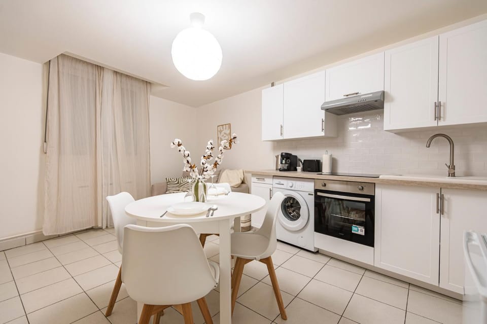 Living room, kitchen