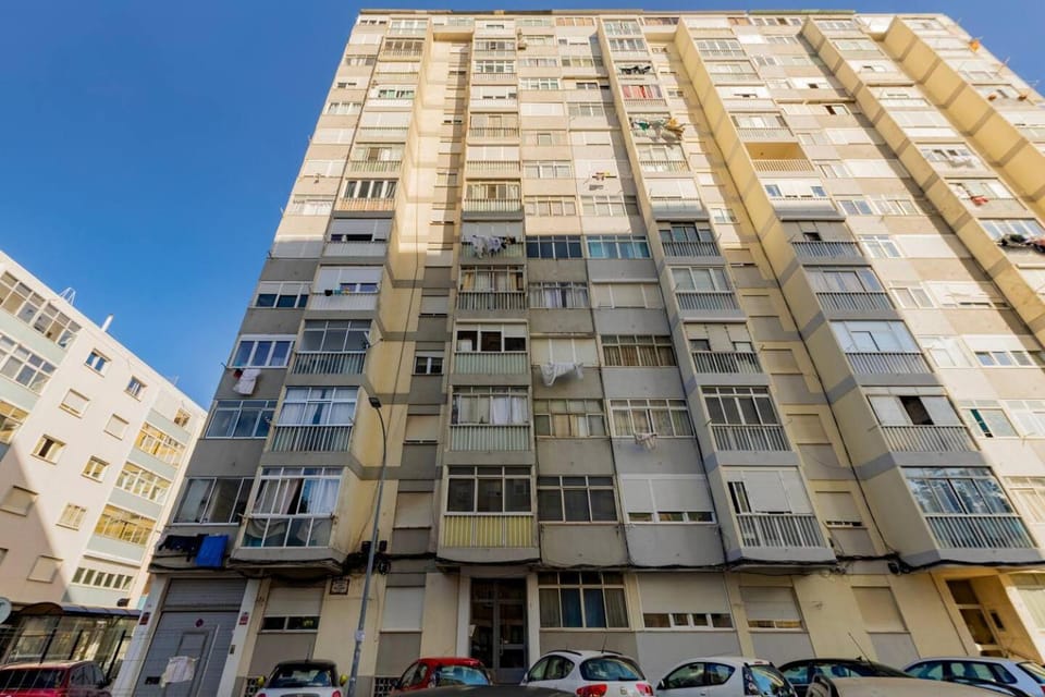 Benfica City Flat Stay by Perfect Getaway Apartment in Lisbon