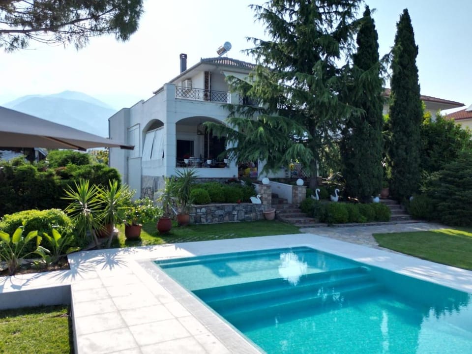 Villa with Private Pool by the coast of Olympus Villa in Pieria, Greece