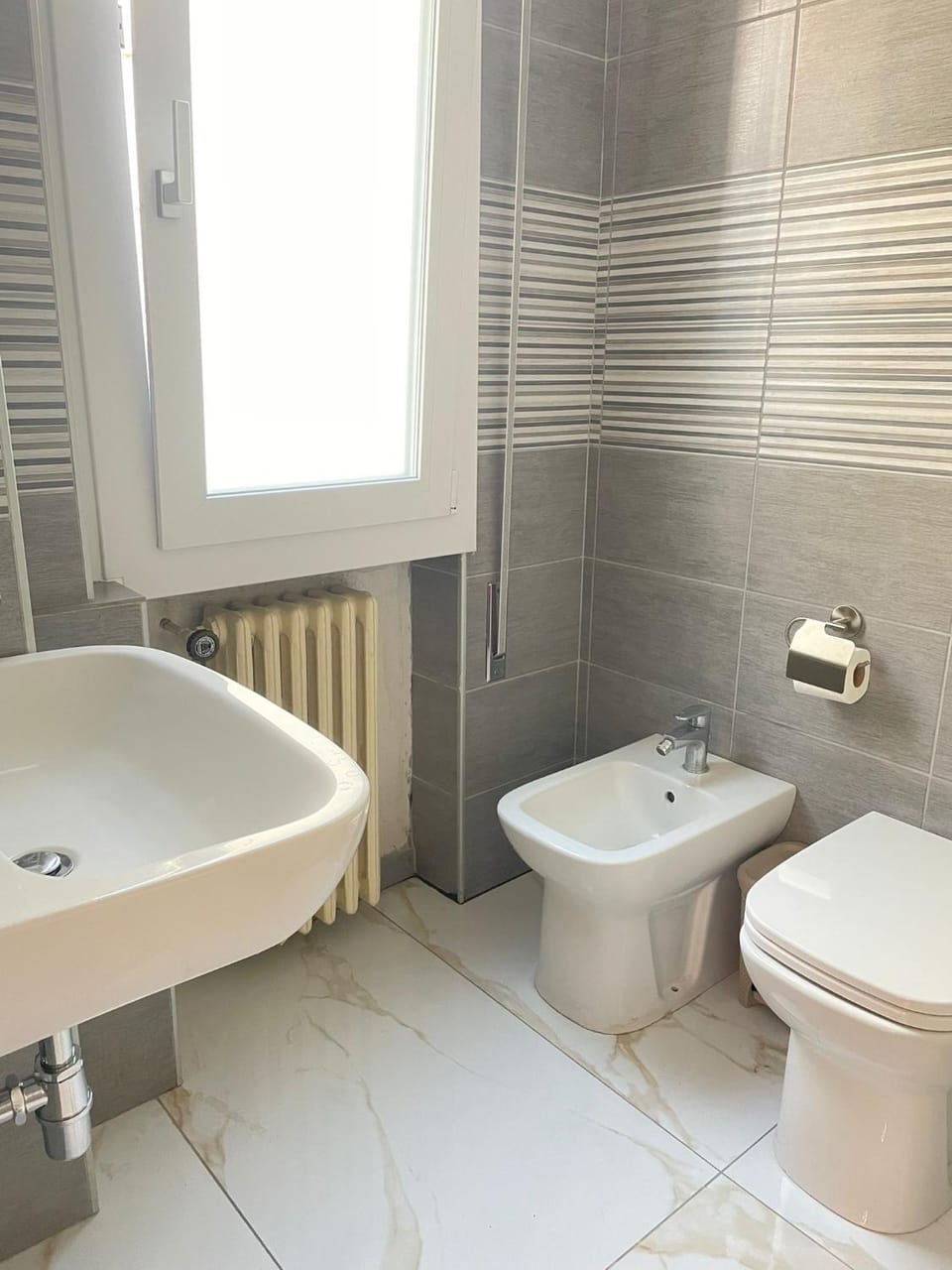 Shower, Toilet, Bathroom, bidet