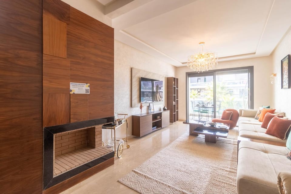 Beachfront gem with pool gym Apartment in Casablanca-Settat