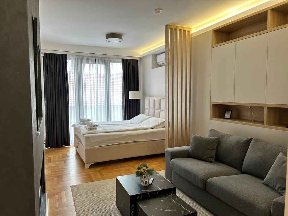 UltraCentral NS Apartment in Novi Sad