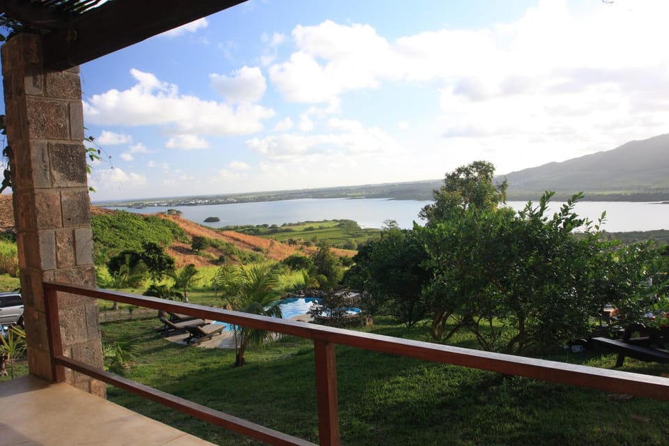 Pool view, Sea view