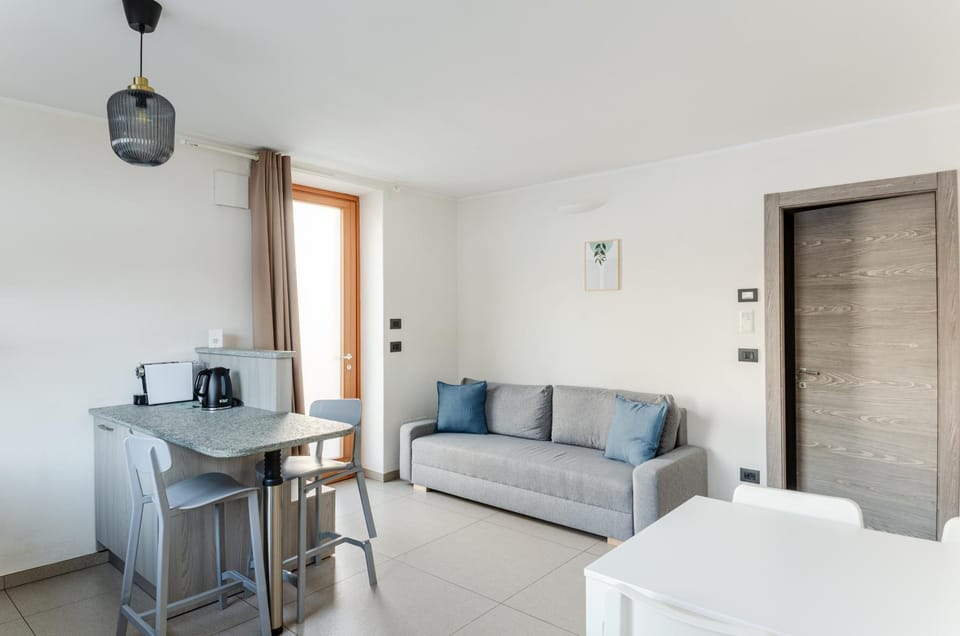 Aosta Holiday Apartments - Charvensod Apartment in Aosta Valley, Italy
