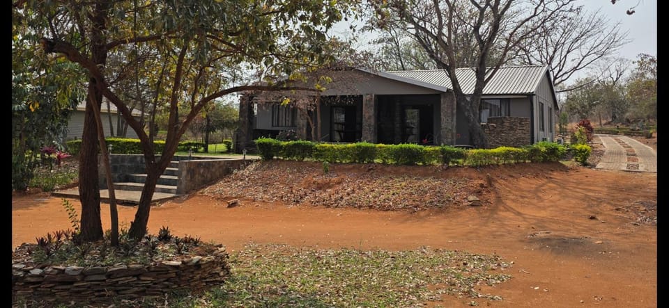 Property building, Spring, Natural landscape, Garden, Garden view