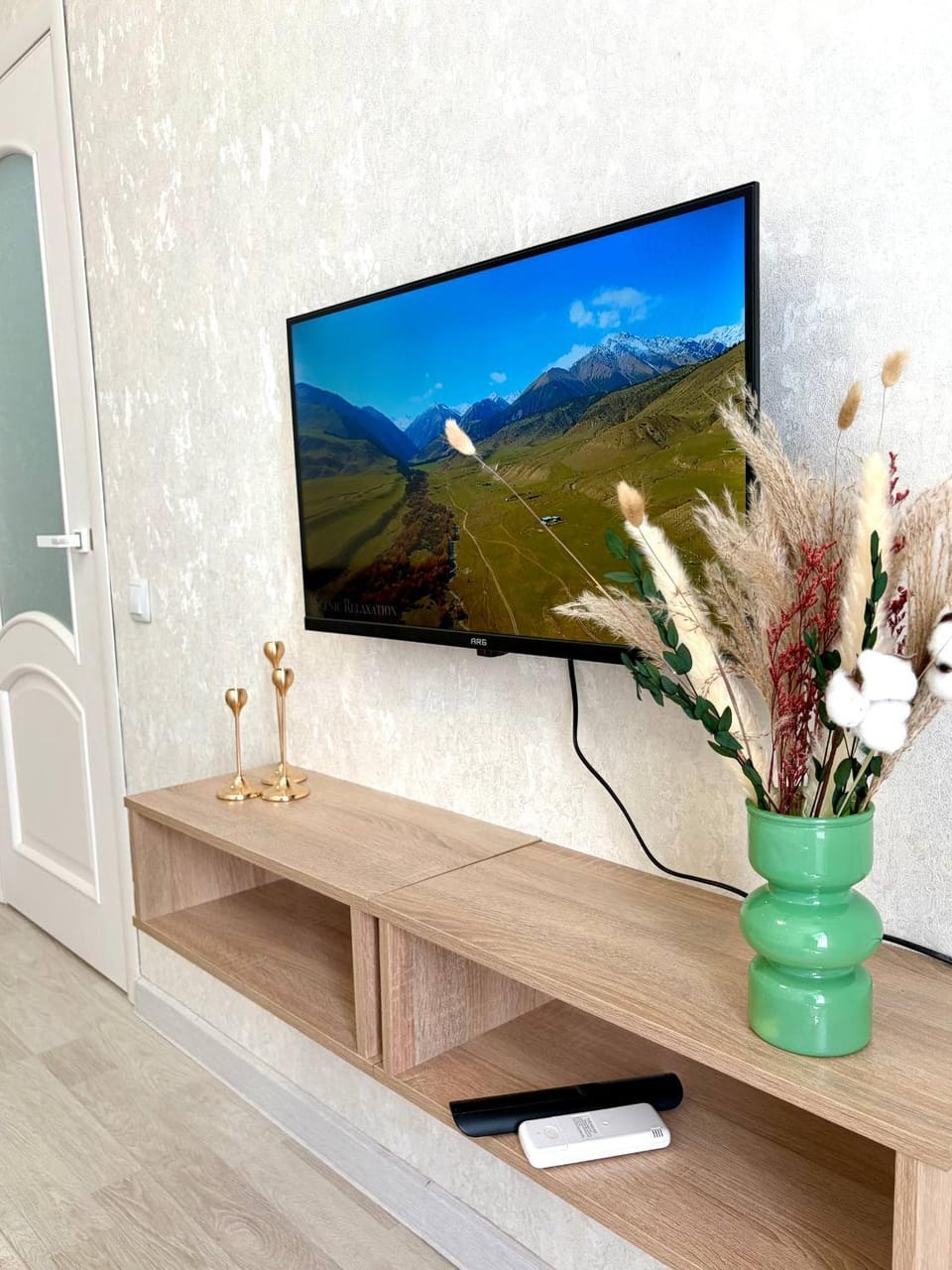 Communal lounge/ TV room, TV and multimedia