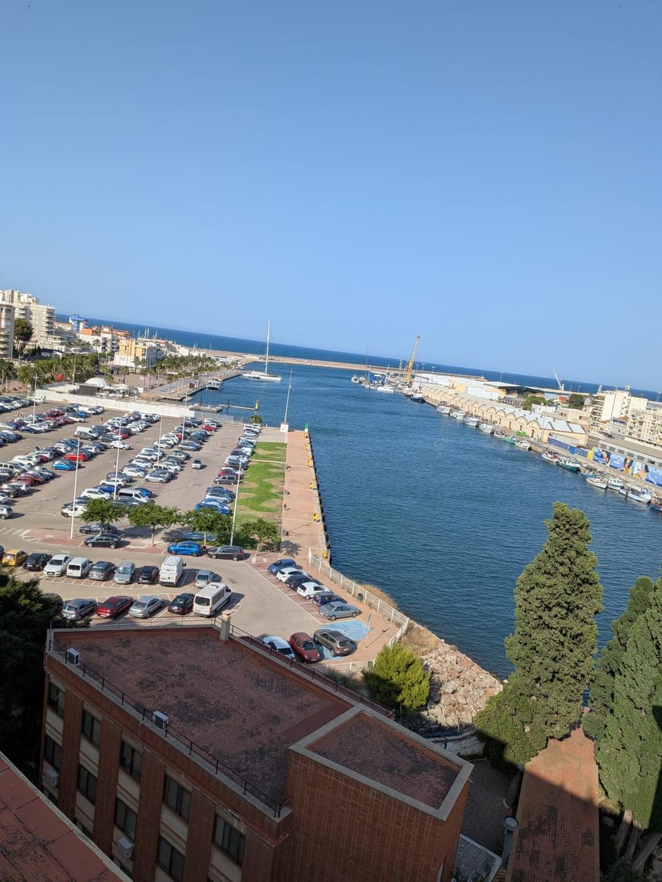 Beach, Sea view, Parking