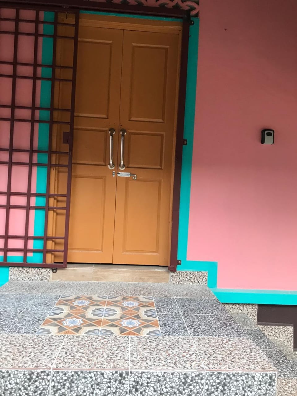Seri Pengkalan Holiday House 2 House in Malaysia
