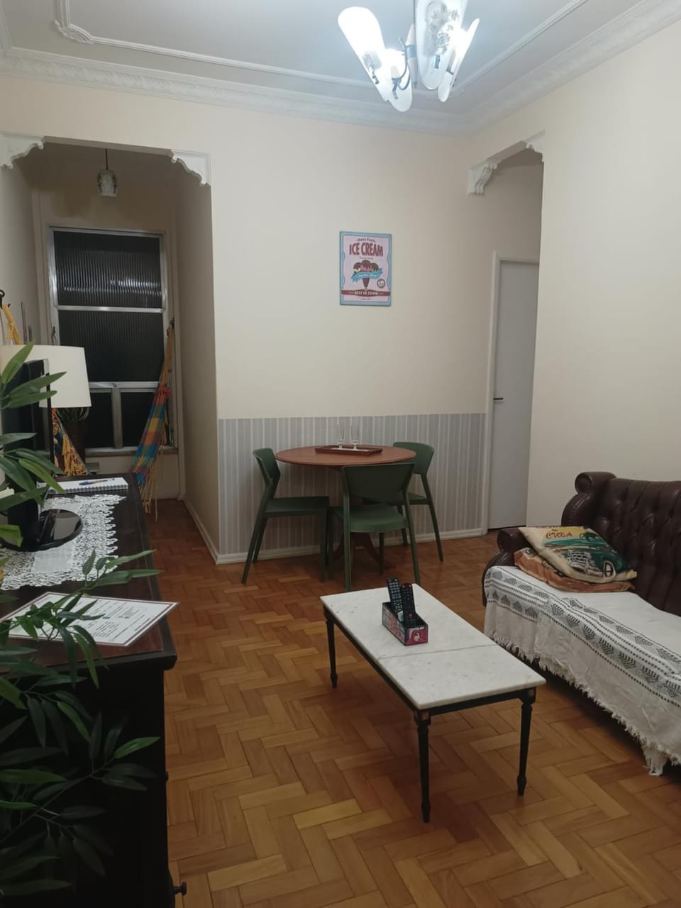 Apê Retrô Perto do Metrô & Pontos Turísticos Apartment in Rio de Janeiro