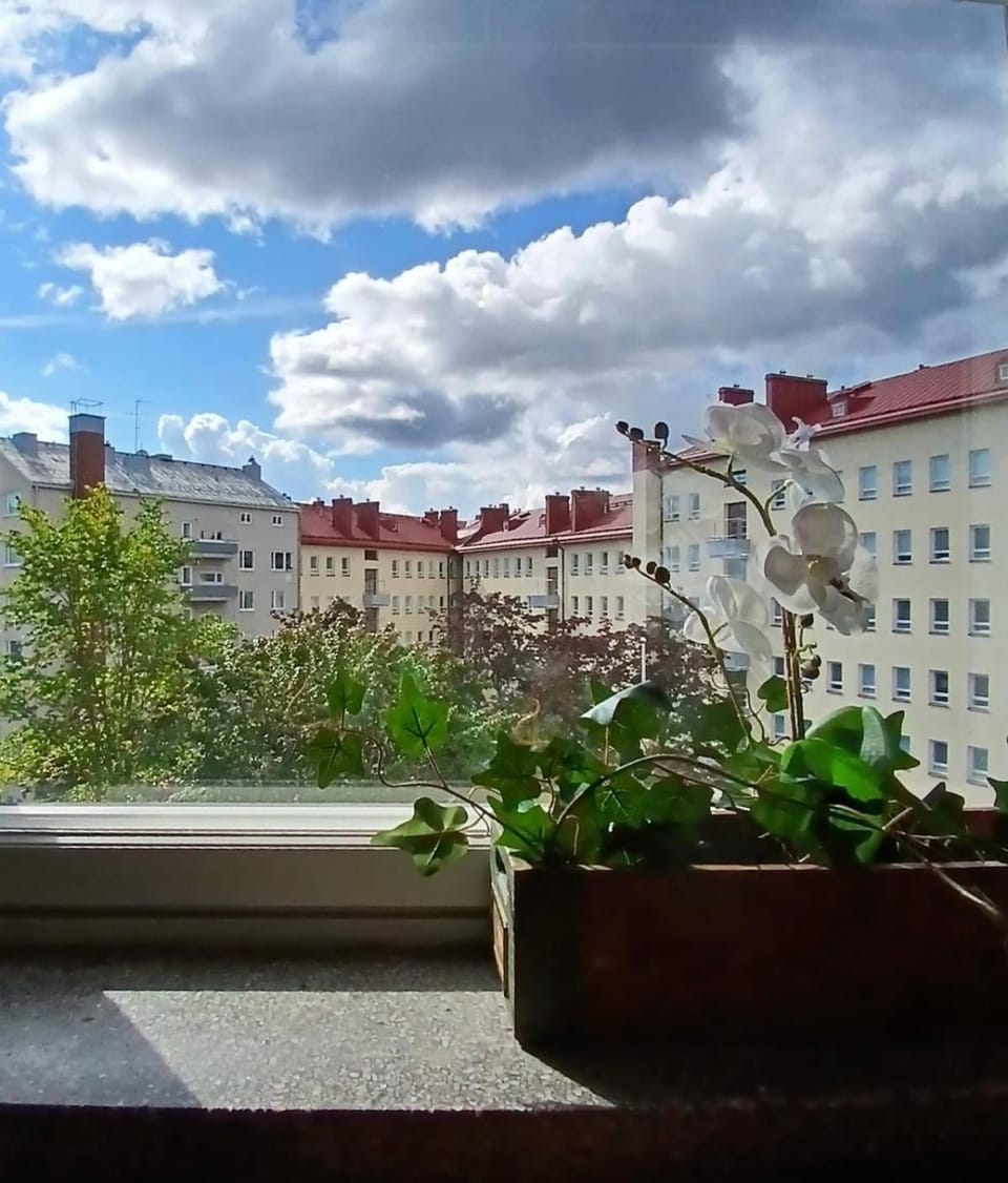 Lahti, Kodikkaat tehoneliöt Apartment in Finland