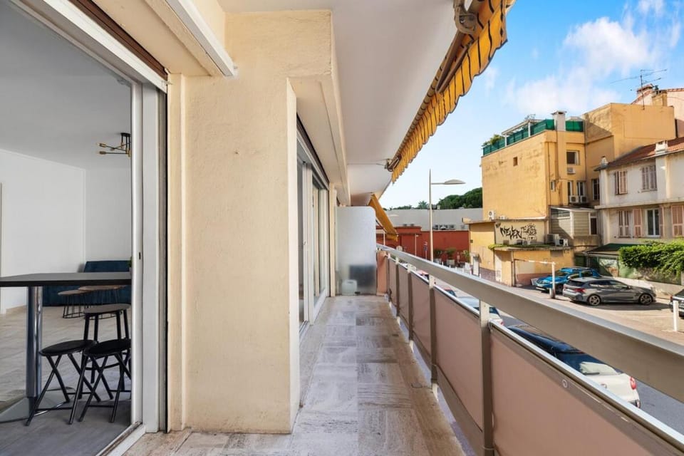 La Pinède Centre Juan Les Pins, 100m des plages Apartment in Antibes