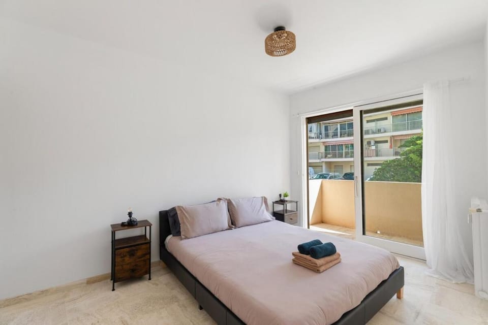 La Pinède Centre Juan Les Pins, 100m des plages Apartment in Antibes