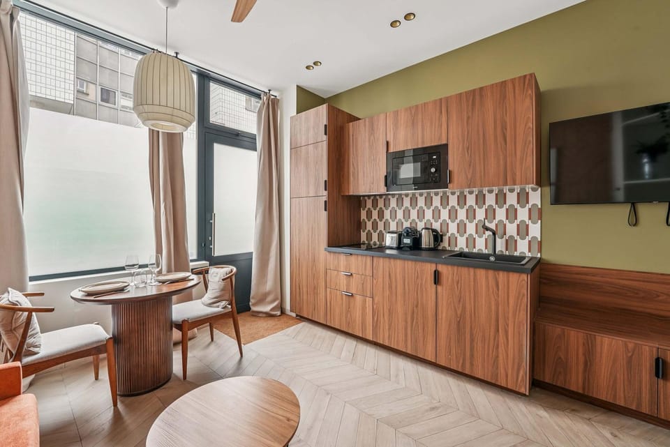 Comfortable 1-bedroom 4P apartment - Voltaire Apartment in Paris