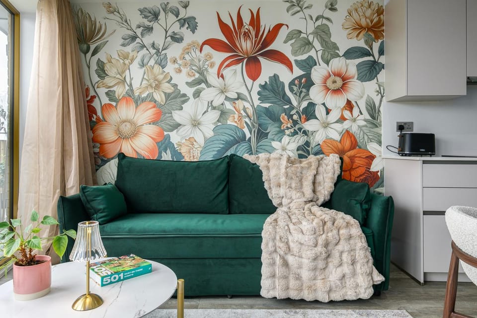 Living room, Seating area