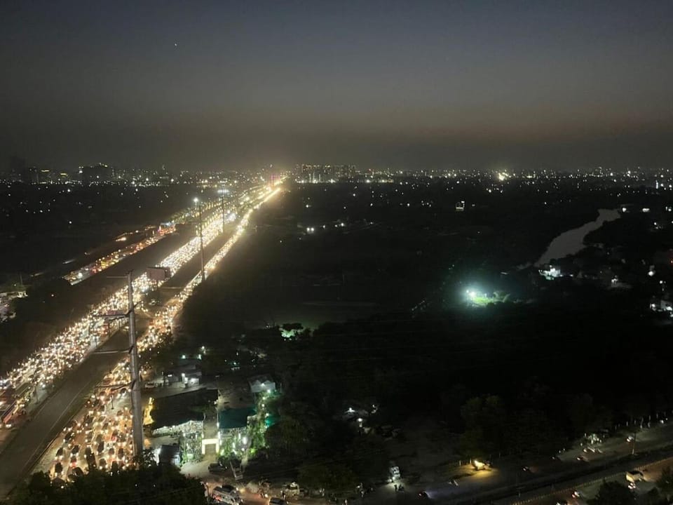 Panaromic View Apartment Apartment in Noida