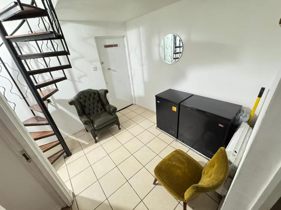 SLT Comfy Double Room Tottenham London Apartment in London