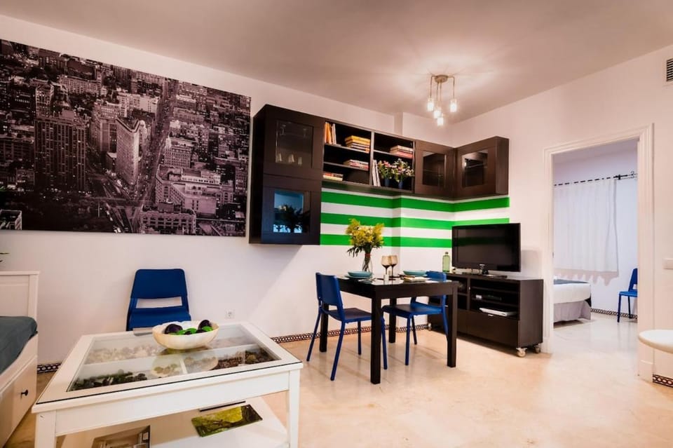 Hispalis Metropol Apartment in Seville