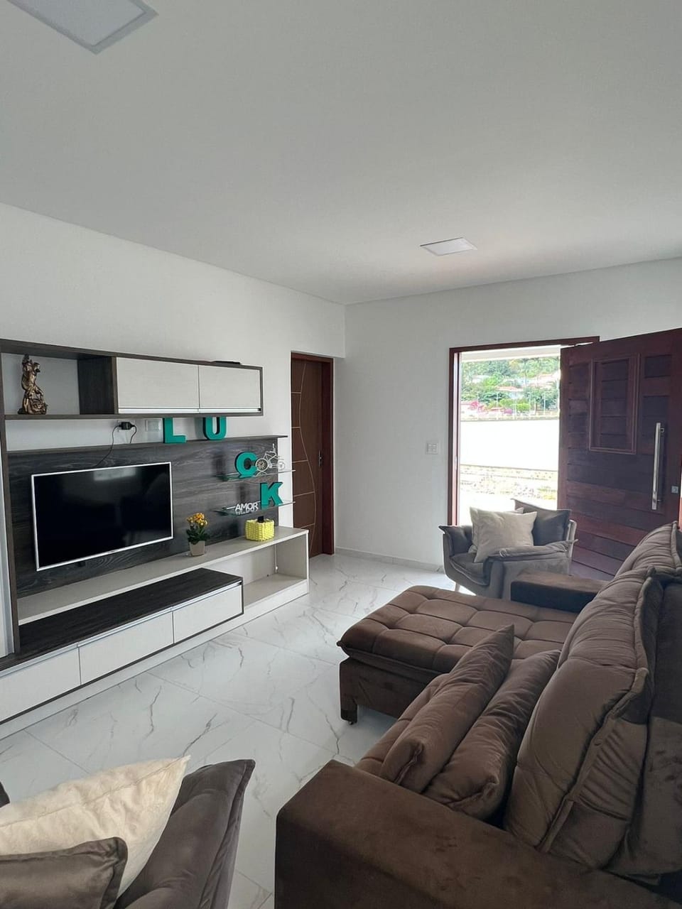 Communal lounge/ TV room, TV and multimedia