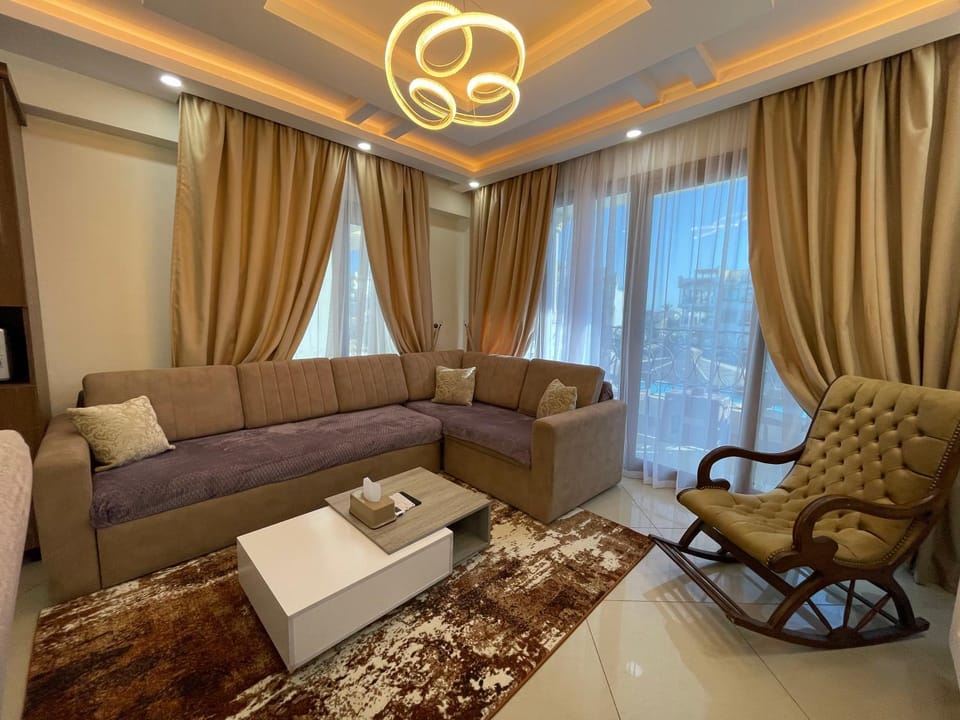 Living room, Seating area