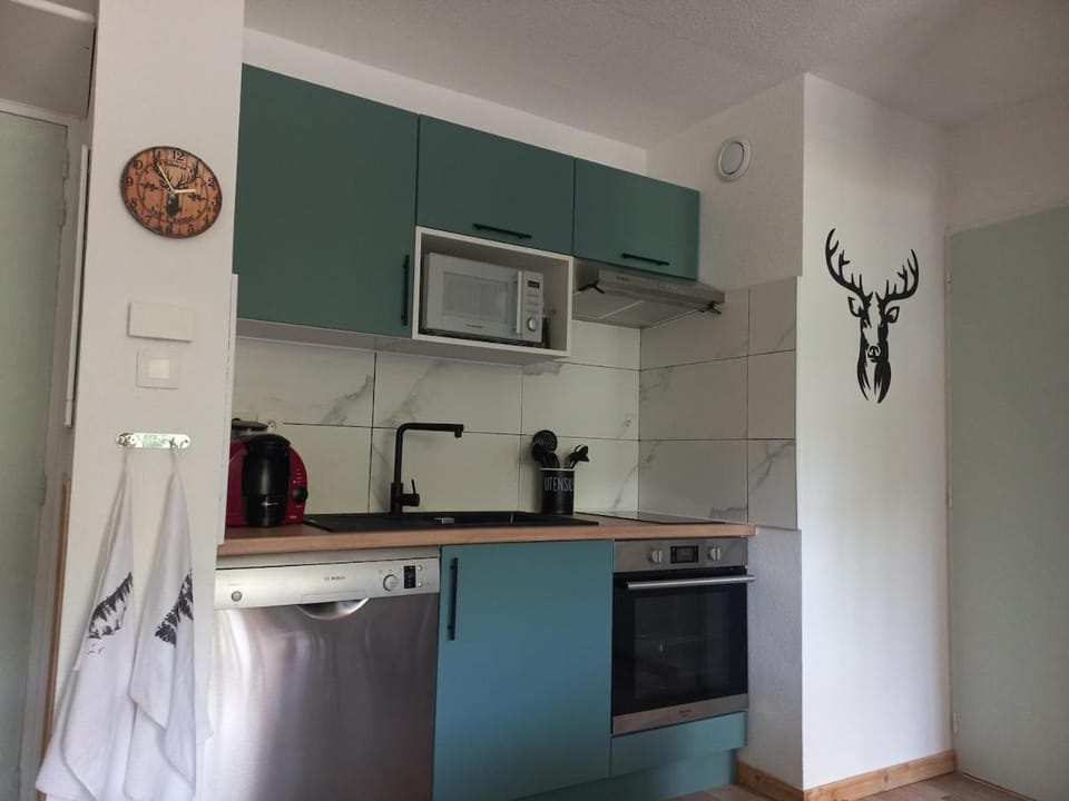 Apartment for 5-7 people Apartment in Saint-François-Longchamp