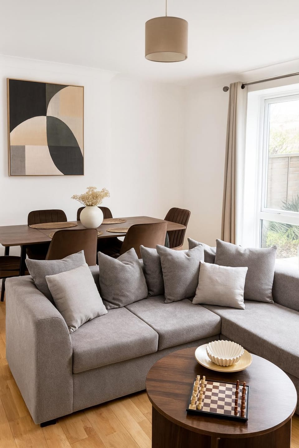Communal lounge/ TV room
